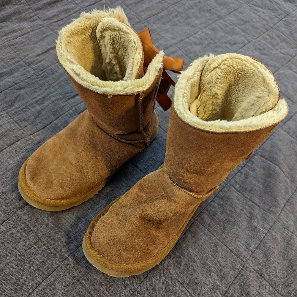Ugg Women's Boots - Bailey Bow II Chestnut, Size 6